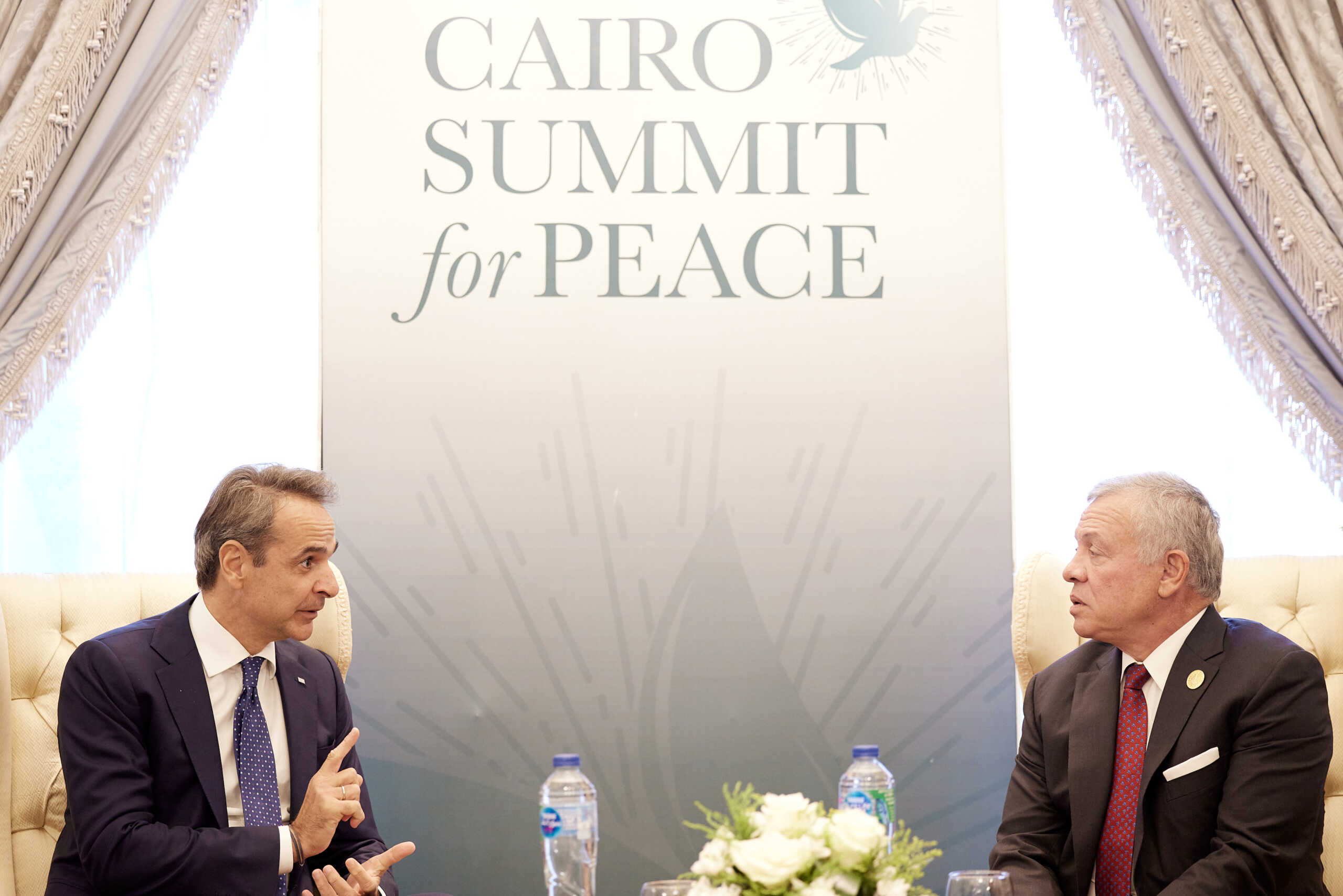 Μητσοτάκης στη συνάντηση με τον Ιορδανό βασιλιά: «Αποφυγή διάχυσης της κρίσης στην ευρύτερη περιοχή της Μέσης Ανατολής»