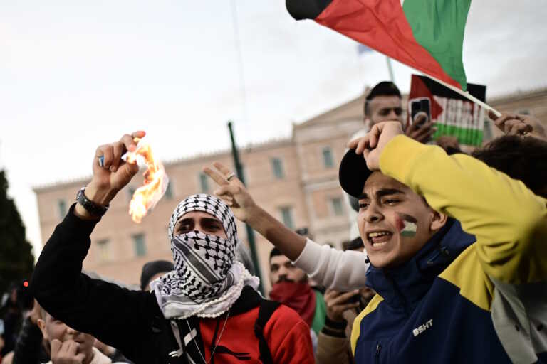 Συγκέντρωση υπέρ των Παλαιστινίων στο Σύνταγμα και υπέρ του Ισραήλ στην πρεσβεία στο Ψυχικό - Οι δρόμοι που είναι κλειστοί