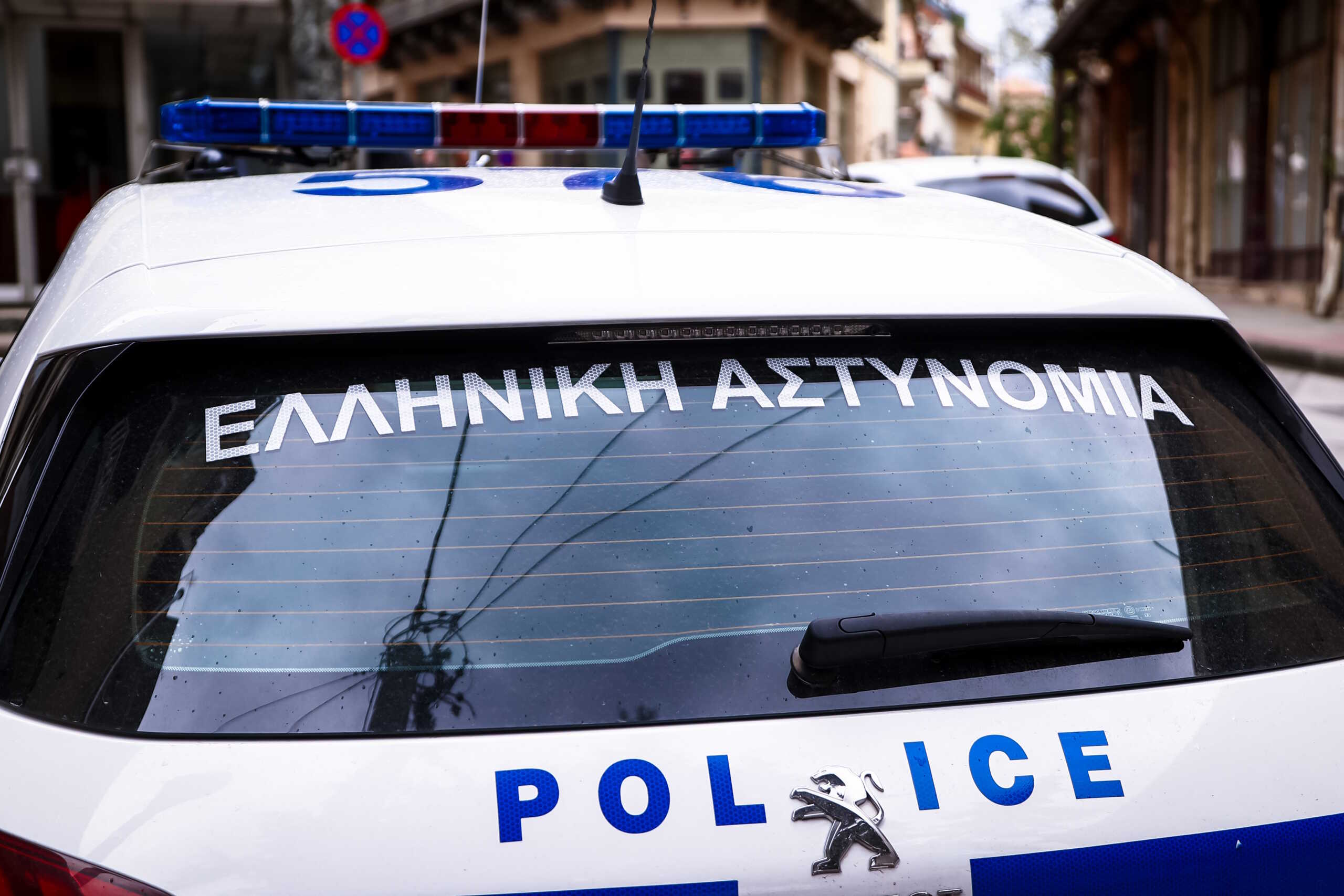 Κορυδαλλός: Στο νοσοκομείο 19χρονος και ο πατριός του με τον ένα να μαχαιρώνει τον άλλο