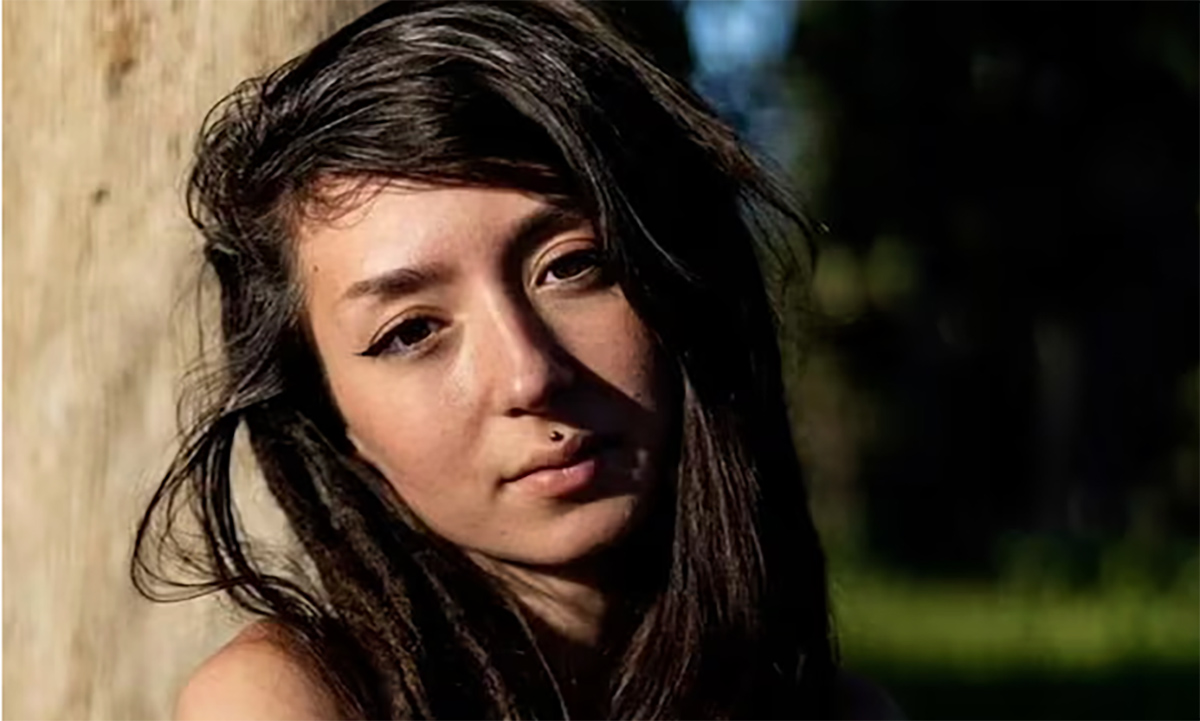 Shani Louk: «Είναι ακόμη όμορφη, μοιάζει σαν ζωντανή» – Συγκλονίζουν οι γονείς της 22χρονης ισραηλογερμανίδας