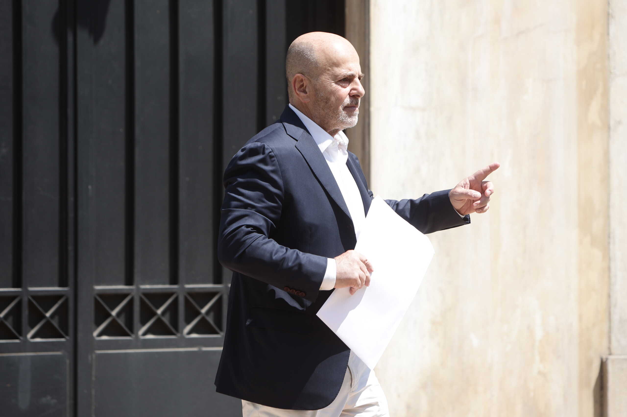 ΣΥΝΑΝΤΗΣΗ ΤΟΥ ΠΡΩΘΥΠΟΥΡΓΟΥ ΚΥΡΙΑΚΟΥ ΜΗΤΣΟΤΑΚΗ ΜΕ ΤΟΝ ΠΡΟΕΔΡΟ ΤΗΣ UEFA ALEKSANDER CEFERIN ΚΑΙ ΠΡΟΕΔΡΩΝ ΤΩΝ ΠΑΕ (ΣΩΤΗΡΗΣ ΔΗΜΗΤΡΟΠΟΥΛΟΣ