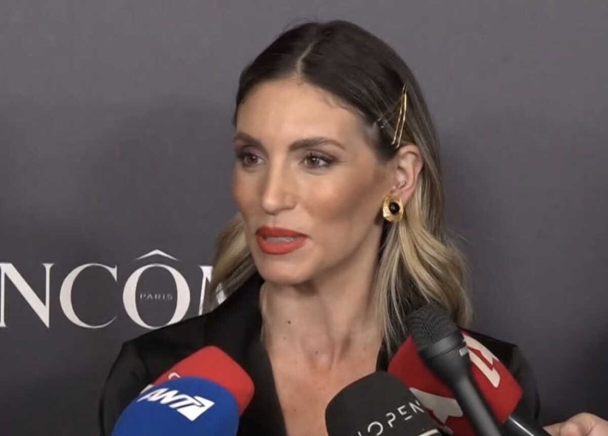 Αθηνά Οικονομάκου: Θα κάνουμε μία ταινία με τον Νίκο Μουτσινά, είναι μια χαρά που λείπει από την τηλεόραση