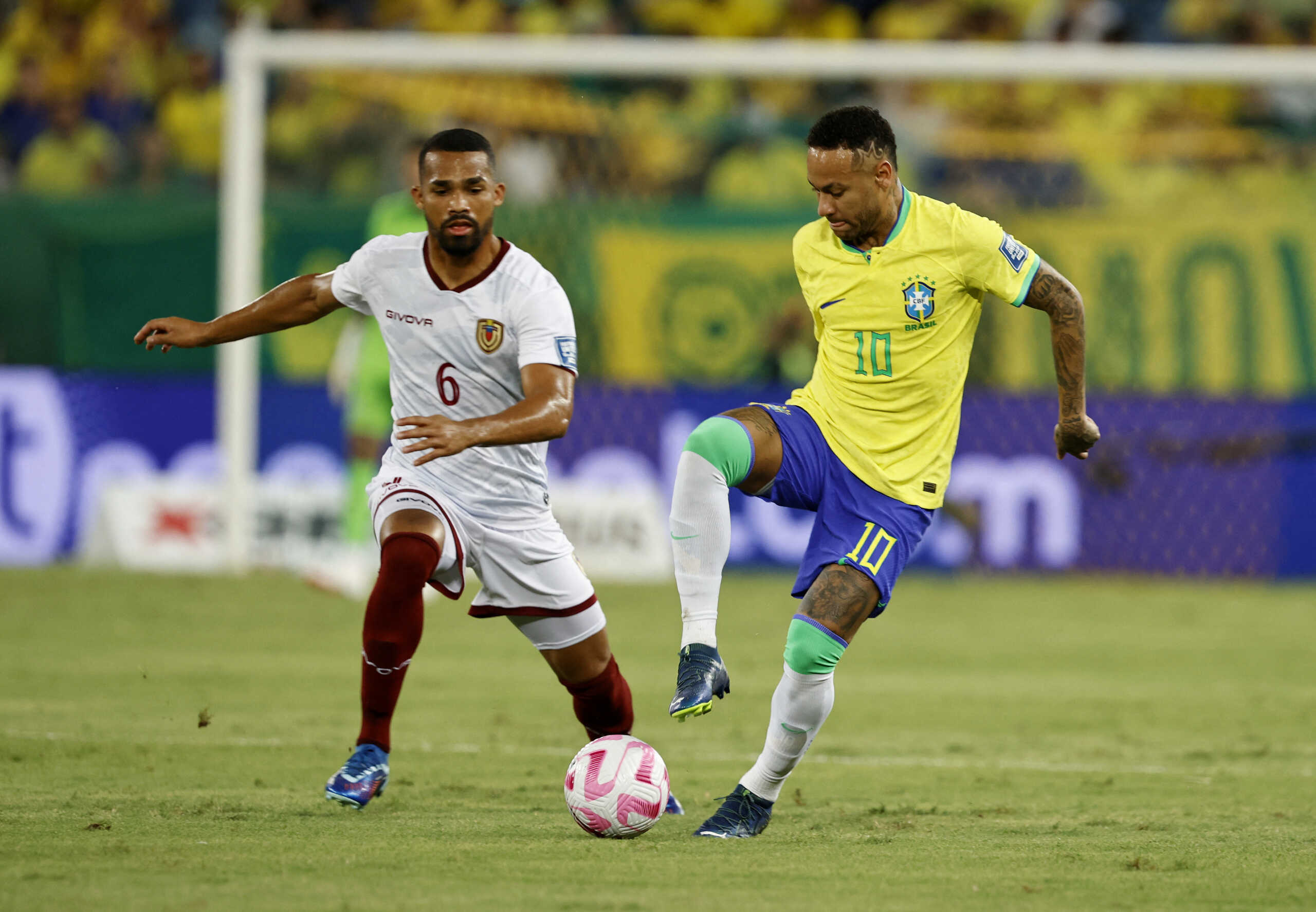 Soccer Football - World Cup - South American Qualifiers - Brazil v Venezuela - Arena Pantanal, Cuiaba, Brazil - October 12, 2023 Brazil's Neymar in action with Venezuela's Yangel Herrera REUTERS