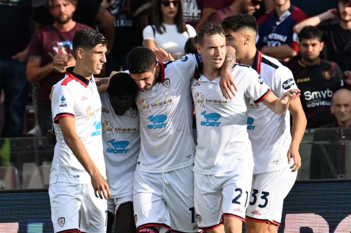 Κάλιαρι – Φροζινόνε 4-3: Νίκη με αδιανόητη ανατροπή στη Serie A