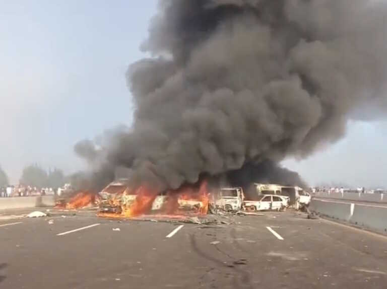 Διαρροή πετρελαίου προκάλεσε τη φονική καραμπόλα με τους δεκάδες νεκρούς στην Αίγυπτο - Σοκαριστικό βίντεο
