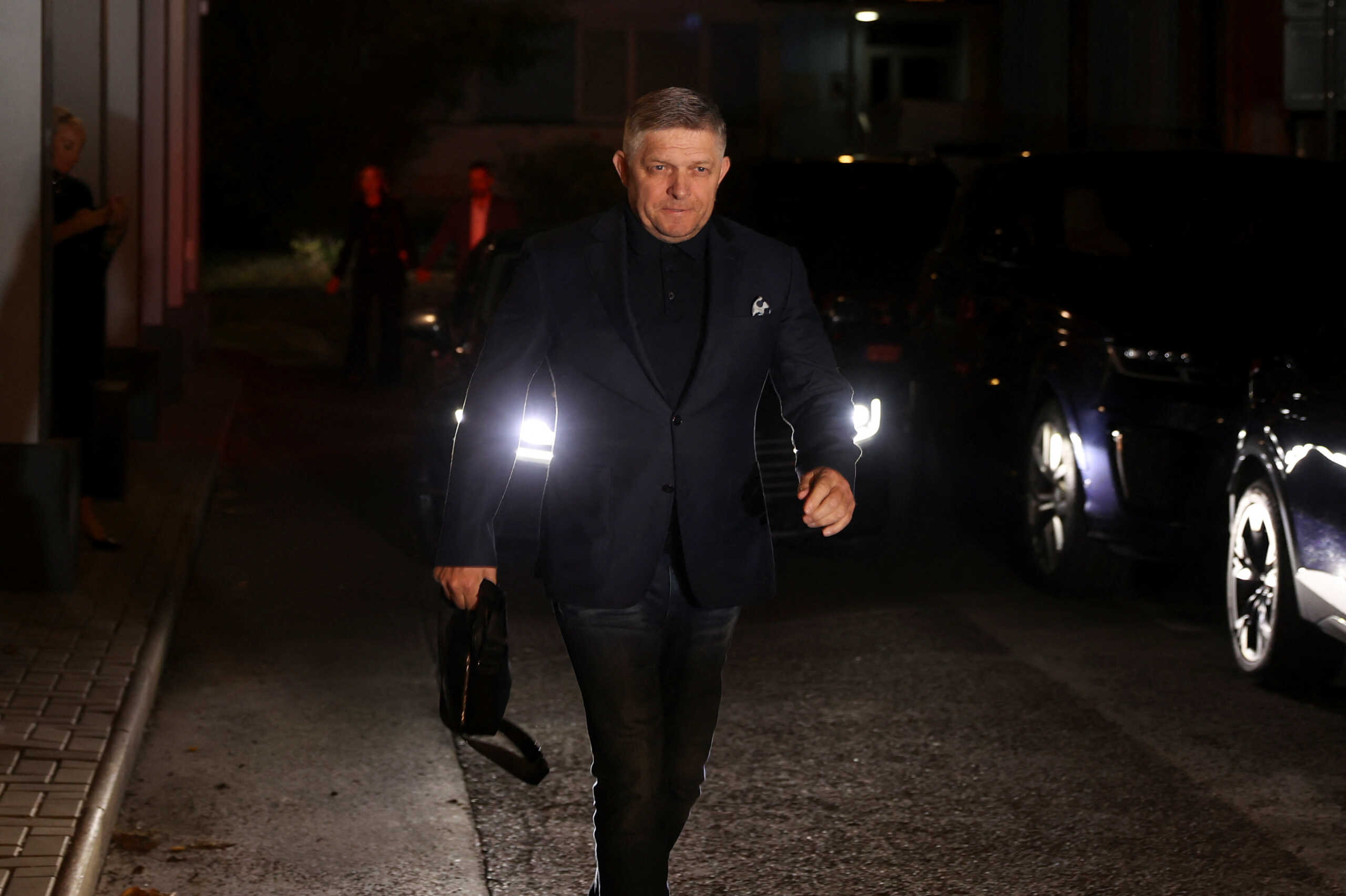 Σλοβακία: Νικητής στις εκλογές ο πρώην πρωθυπουργός Ρόμπερτ Φίκο