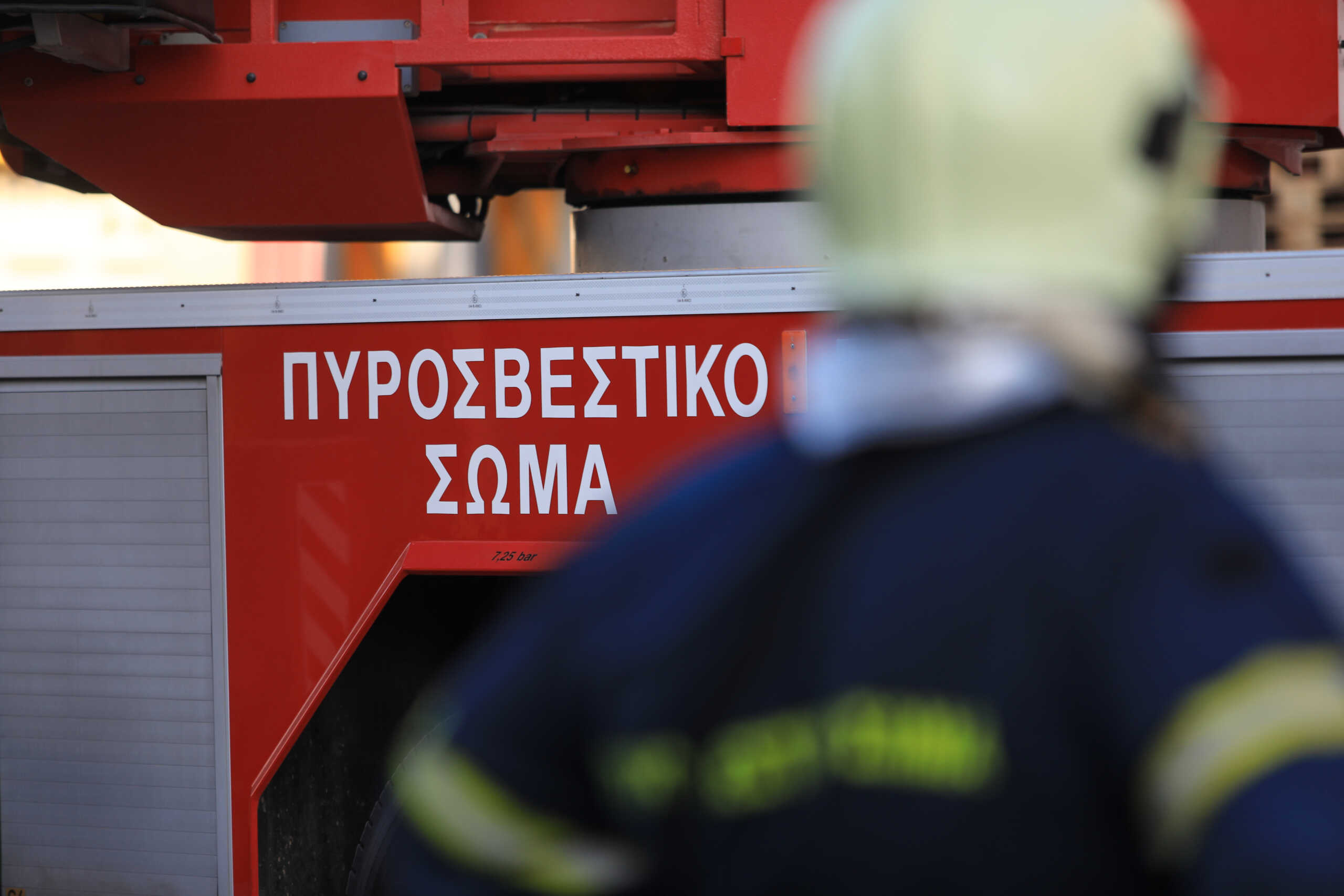 ΦΩΤΙΑ ΣΕ ΑΠΟΘΗΚΗ ΚΡΕΑΤΩΝ ΣΤΟ ΜΟΣΧΑΤΟ(EUROKINISSI