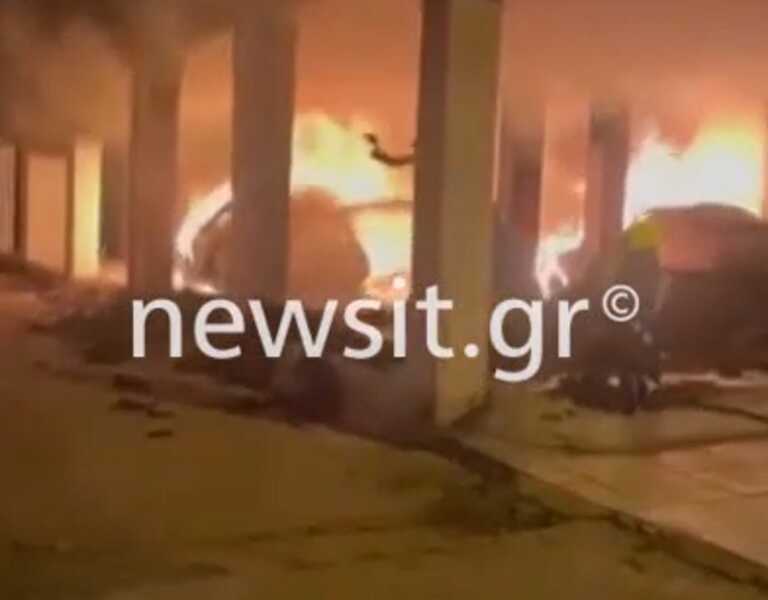 Βίντεο ντοκουμέντο με τη φωτιά από γκαζάκια σε πυλωτή πολυκατοικίας στην Τούμπα της Θεσσαλονίκης