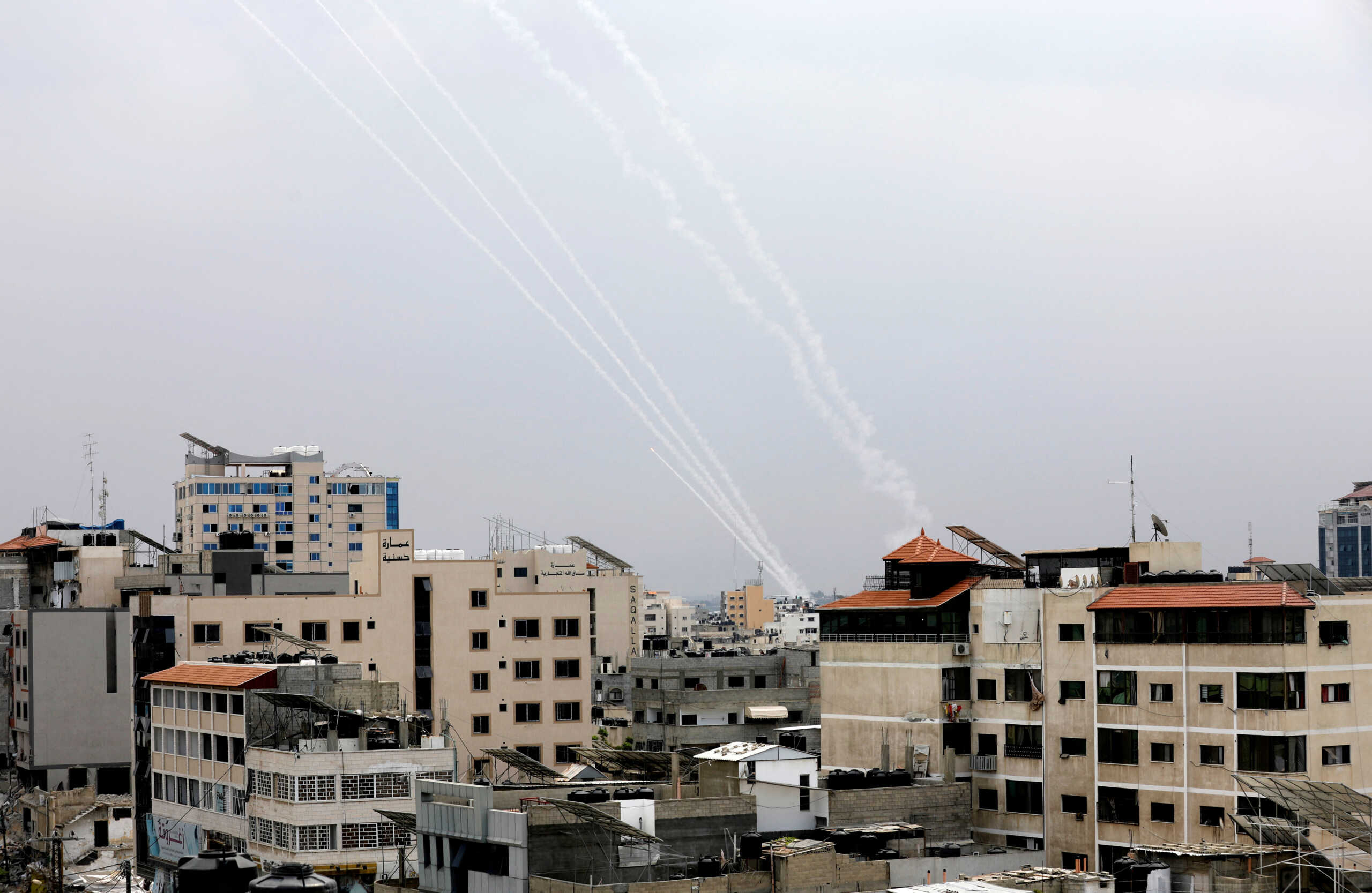 Πόλεμος στο Ισραήλ: Σειρήνες στην Ιερουσαλήμ, βομβαρδισμοί στη Γάζα
