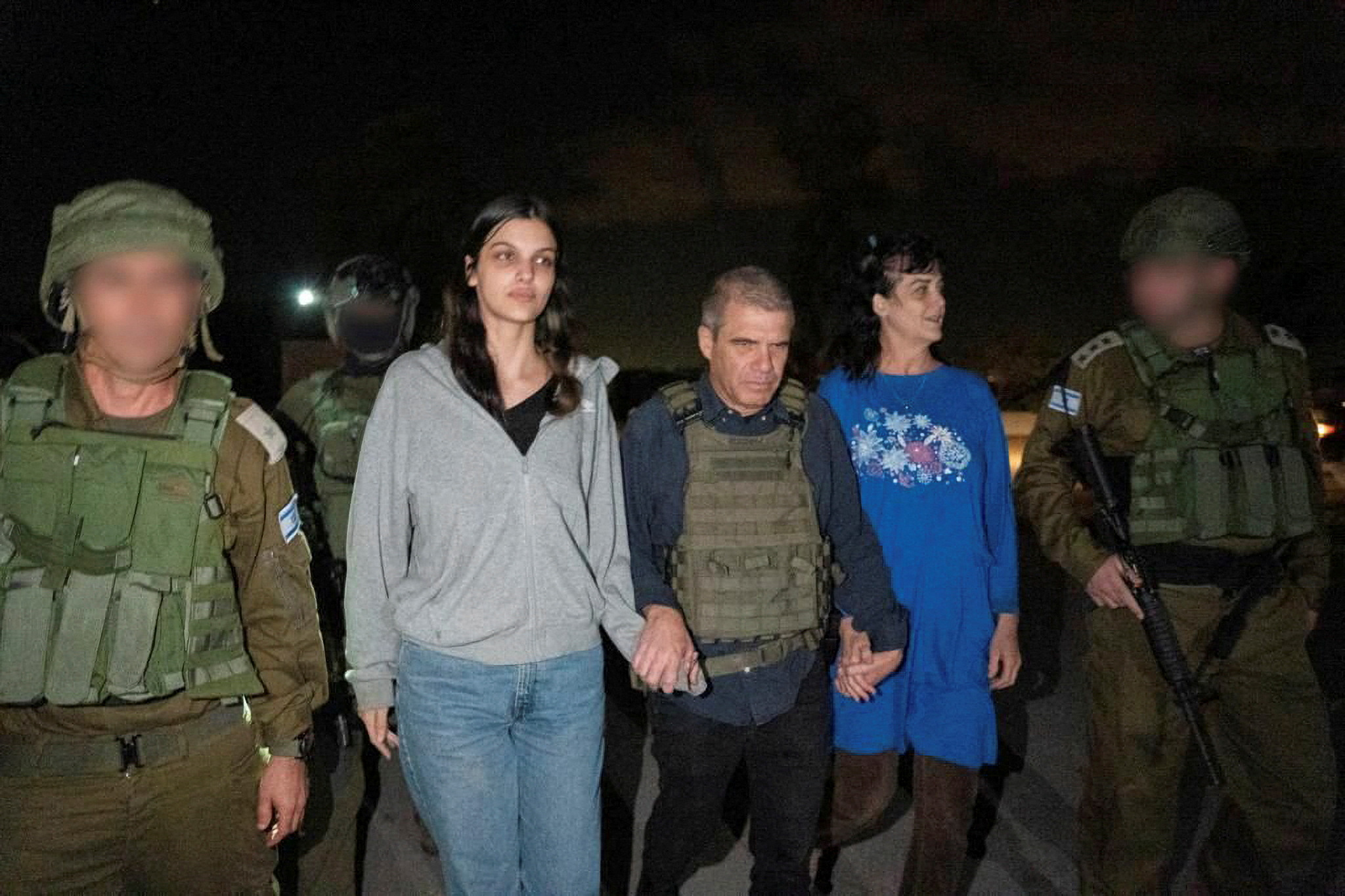 Πόλεμος στο Ισραήλ: Πρώτη απελευθέρωση ομήρων από τη Χαμάς και αγωνία για τη σύνοδο στο Κάιρο