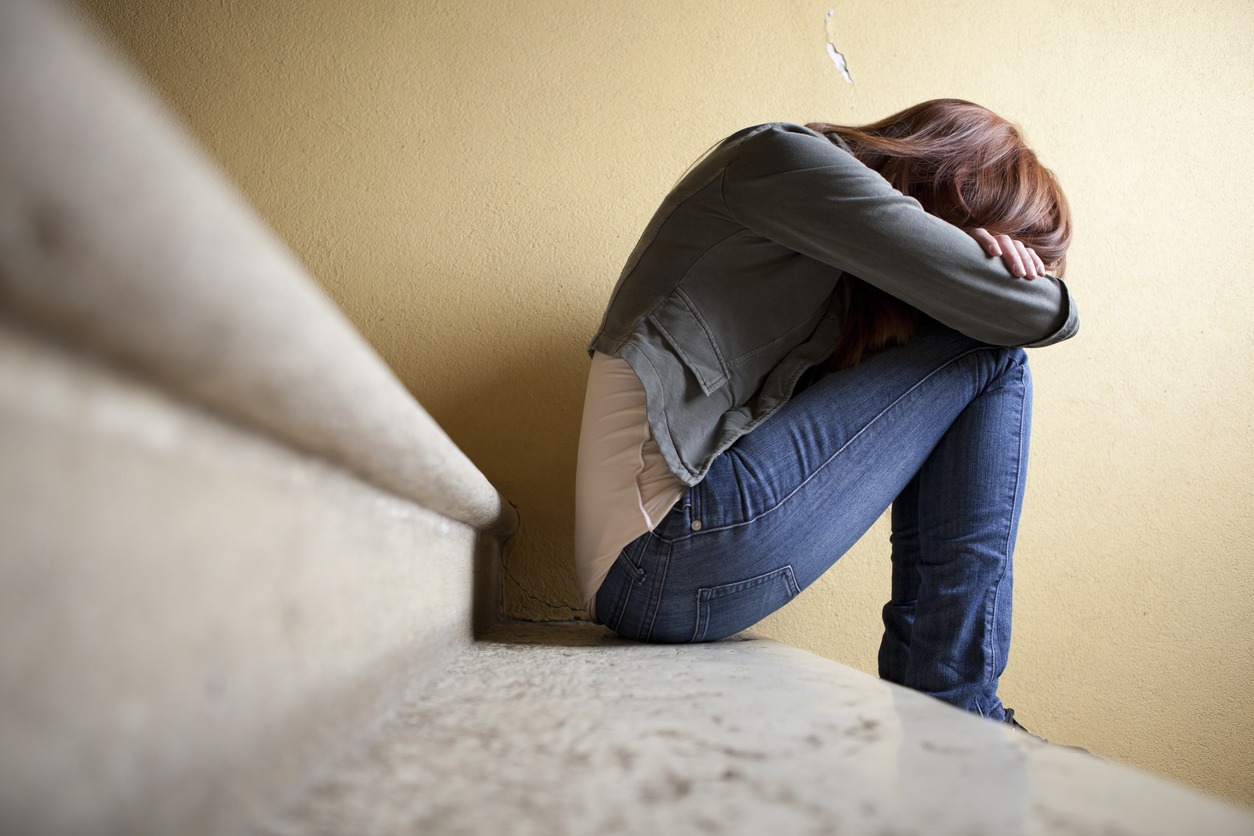 Η ψυχική υγεία των εφήβων διαρκώς επιδεινώνεται – Χειρότερη η κατάσταση για τα κορίτσια