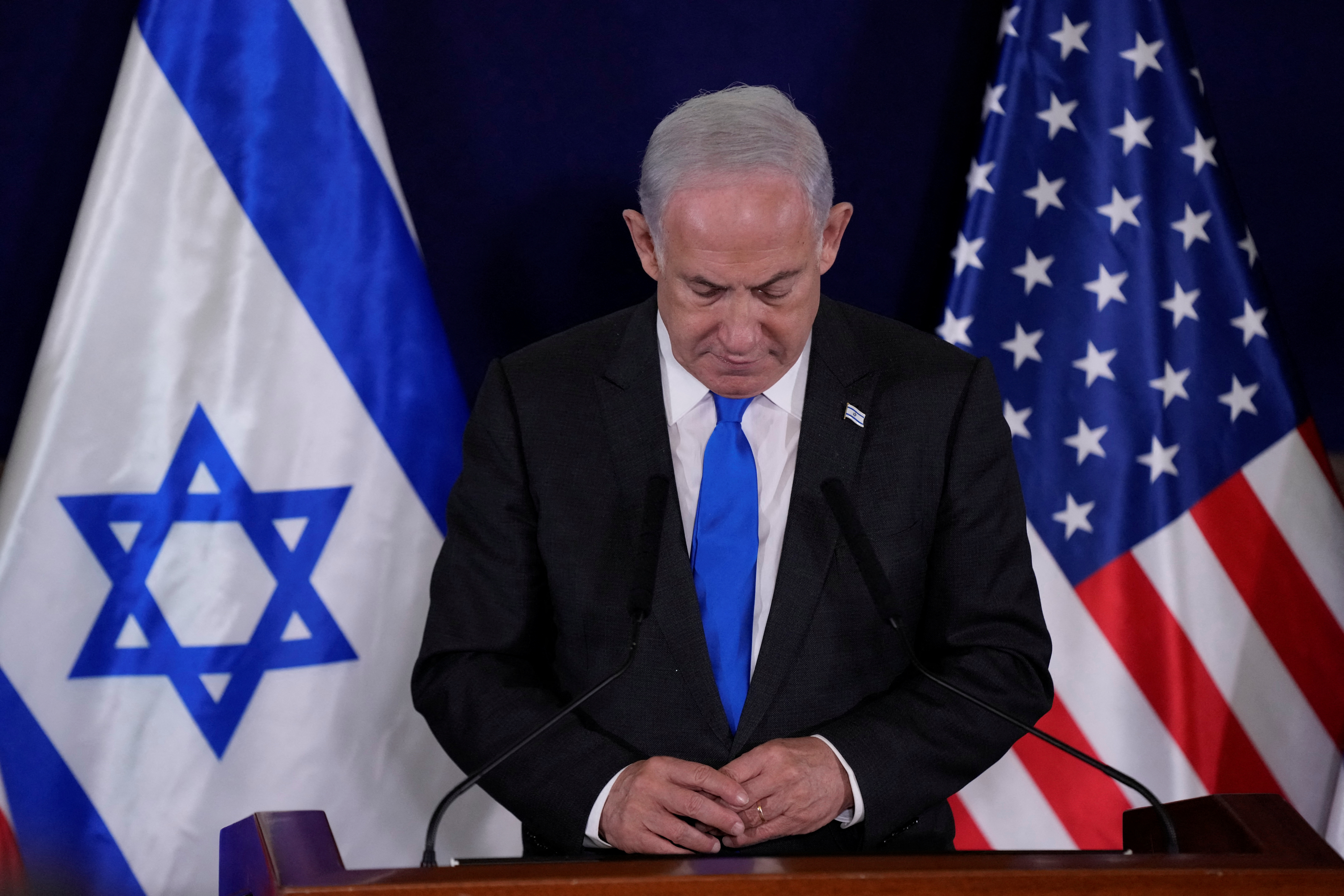 Πόλεμος στο Ισραήλ: «Ο Νετανιάχου βρίσκεται με την πλάτη στον τοίχο»