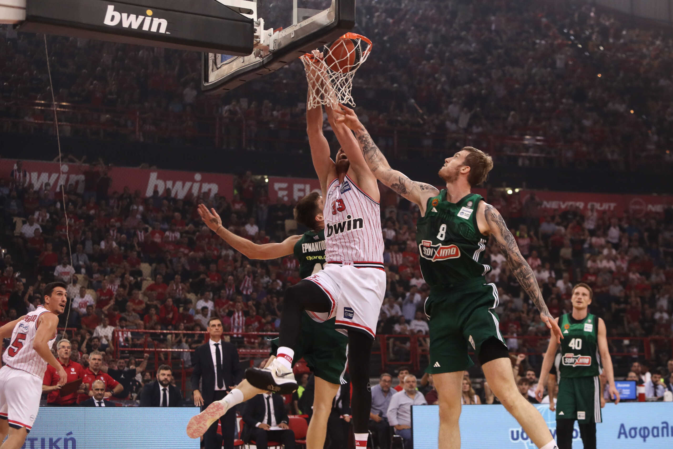 Ολυμπιακός – Παναθηναϊκός LIVE για τη Basket League