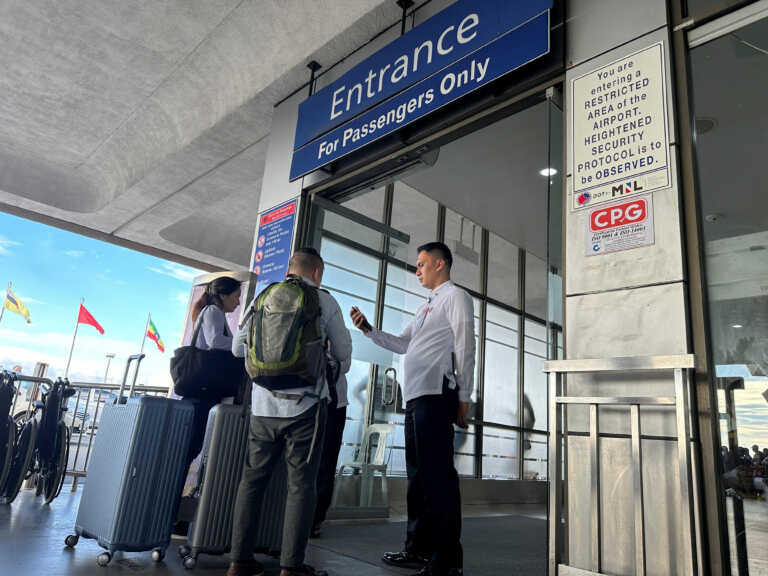 «Πιθανότατα είναι φάρσα» η προειδοποίηση ότι θα εκραγούν βόμβες στο αεροδρόμιο της Μανίλα στις Φιλιππίνες