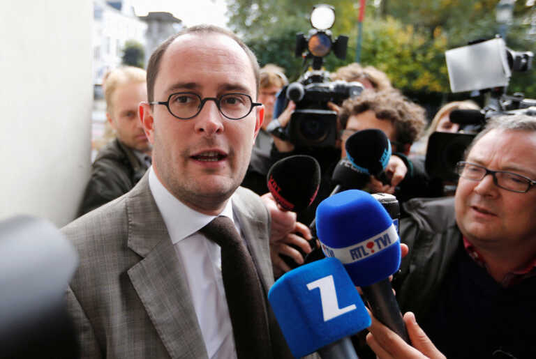Πρώην υπουργός Δικαιοσύνης του Βελγίου αποκάλυψε πως έπεσε θύμα σεξουαλικής κακοποίησης από ιερέα