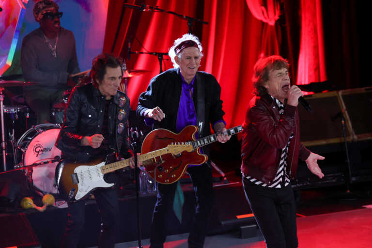 Οι «γερόλυκοι» τραγουδάνε ακόμα - Οι Rolling Stones έβγαλαν νέο άλμπουμ μετά από 18 χρόνια και το γιόρτασαν