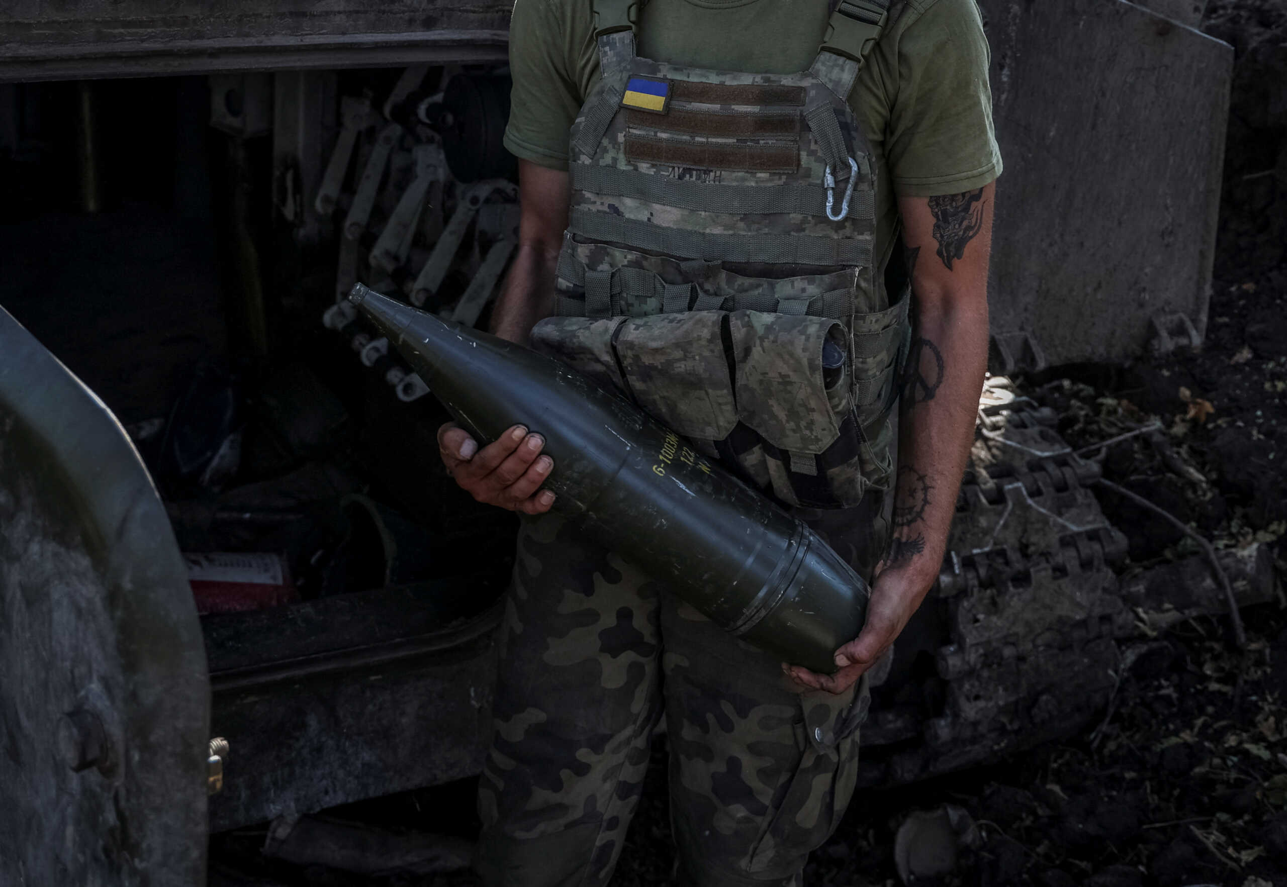 Ουκρανία: Θέλει να κατασκευάζει μόνη της βήματα πυροβολικού – Υπάρχει παγκόσμια έλλειψη