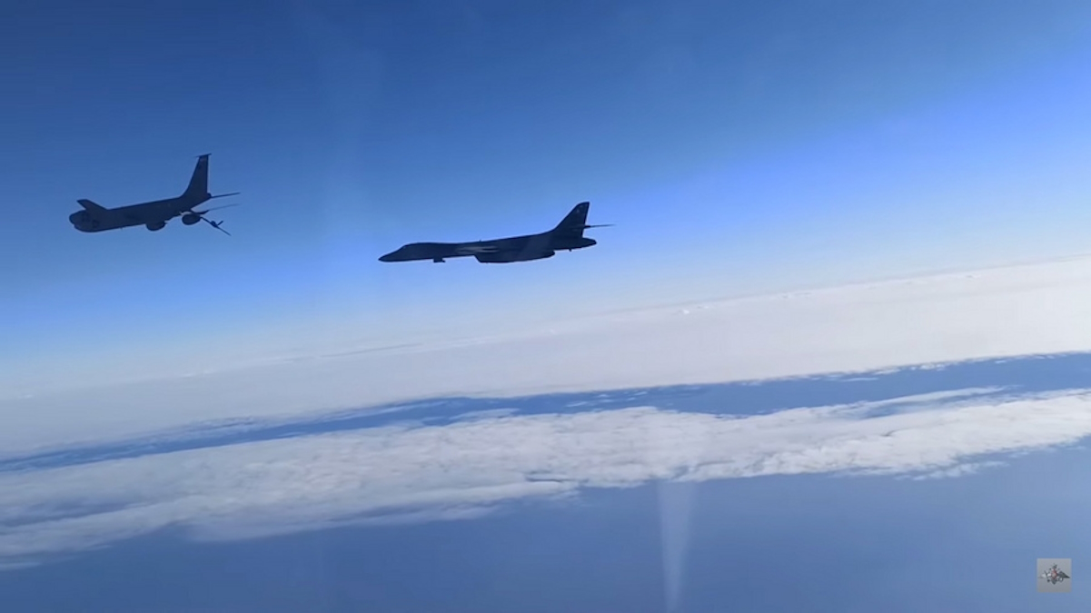 Μαύρη Θάλασσα: Ρωσικό μαχητικό αναχαίτισε μη επανδρωμένο αμερικανικό αναγνωριστικό αεροσκάφος