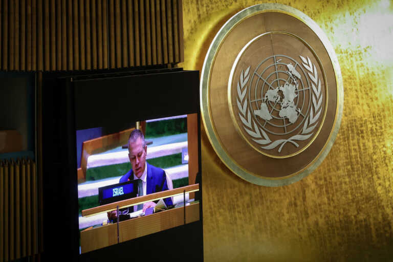 Έξαλλος ο Ισραηλινός πρεσβευτής με τον ΟΗΕ: «Ντροπή σας - Όνειδος το ψήφισμα για την εκεχειρία στη Γάζα»