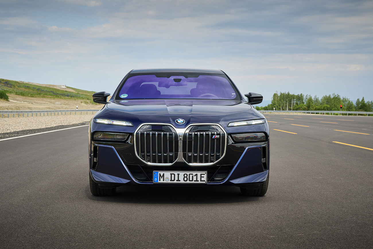Νέα BMW Σειρά 7: Εξαιρετικά αυτοματοποιημένη οδήγηση διαθέσιμη από την ερχόμενη άνοιξη