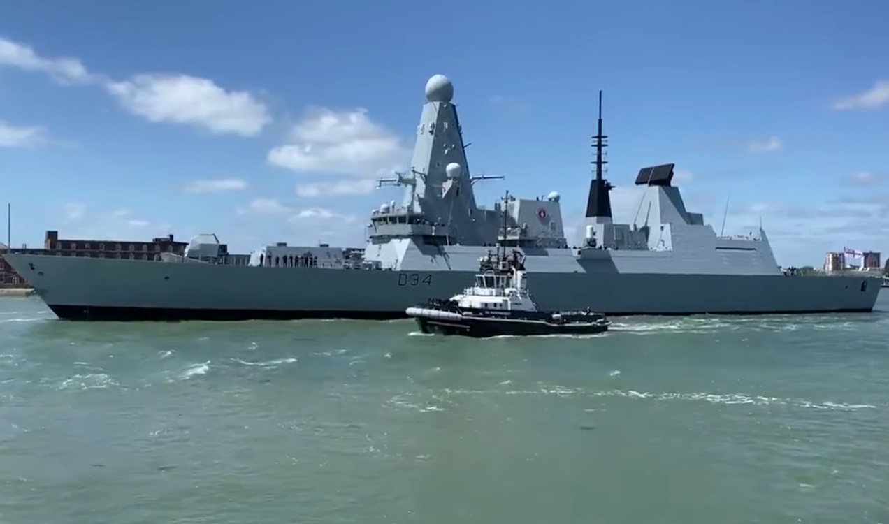 Η Βρετανία στέλνει στον Κόλπο το αντιτορπιλικό HMS Diamond