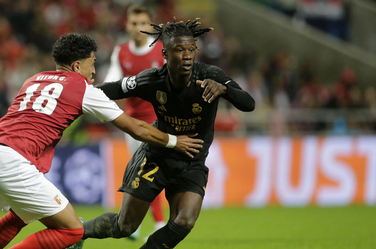 Soccer Football - Champions League - Group C - S.C. Braga v Real Madrid - Estadio Municipal de Braga, Braga, Portugal - October 24, 2023 Real Madrid's Eduardo Camavinga in action with S.C. Braga's Carvalho REUTERS