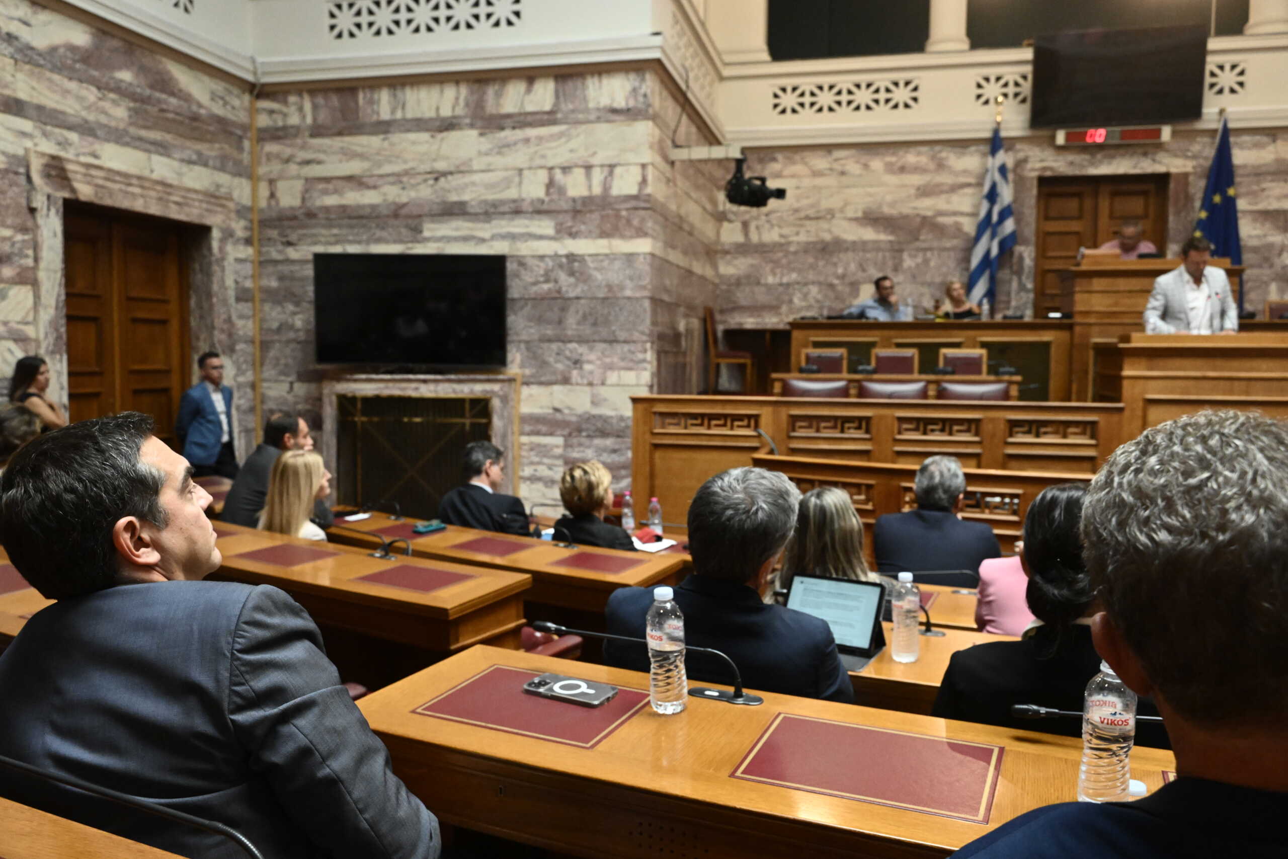 ΣΥΡΙΖΑ: «Ο κύβος ερρίφθη! Ο Κασσελάκης δεν μπορεί να είναι αρχηγός αριστερού κόμματος» λέει εσωκομματική τάση