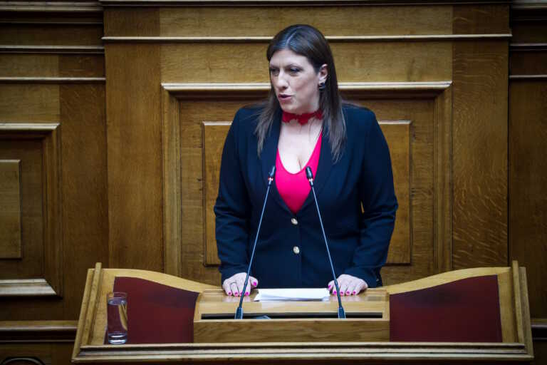 «Ο μόνος τρόπος να διαγραφούν οι 4 στον ΣΥΡΙΖΑ είναι να βγει ΌΧΙ στο δημοψήφισμα» σχολίασε η Ζωή Κωνσταντοπούλου