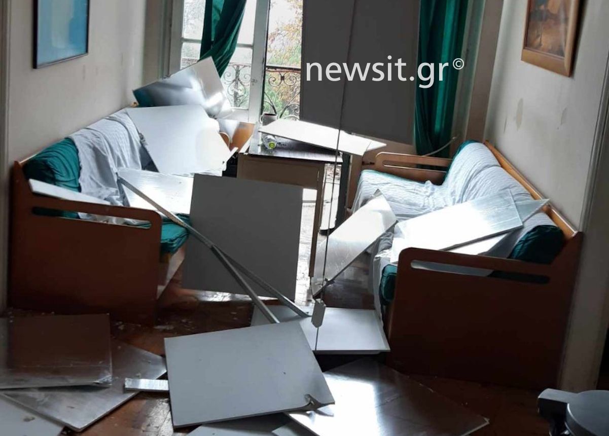 Θεσσαλονίκη: «Σάπια πατώματα και μουχλιασμένοι τοίχοι» στο νοσοκομείο «Άγιος Δημήτριος» όπου τραυματίστηκε γιατρός