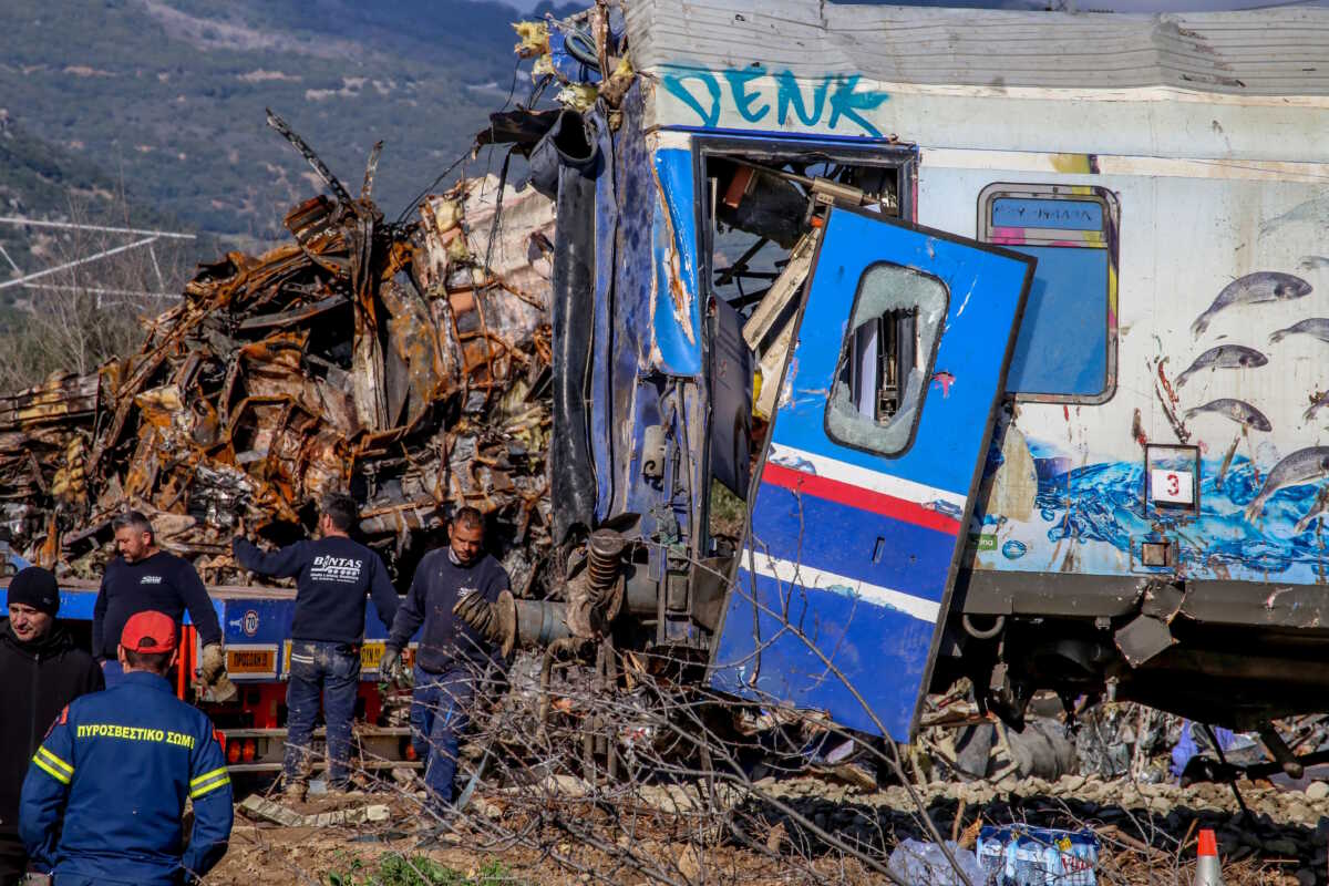 Τέμπη: Έρευνα για μη ταυτοποιημένους νεκρούς – Η ώρα της αλήθειας για την φονική έκρηξη