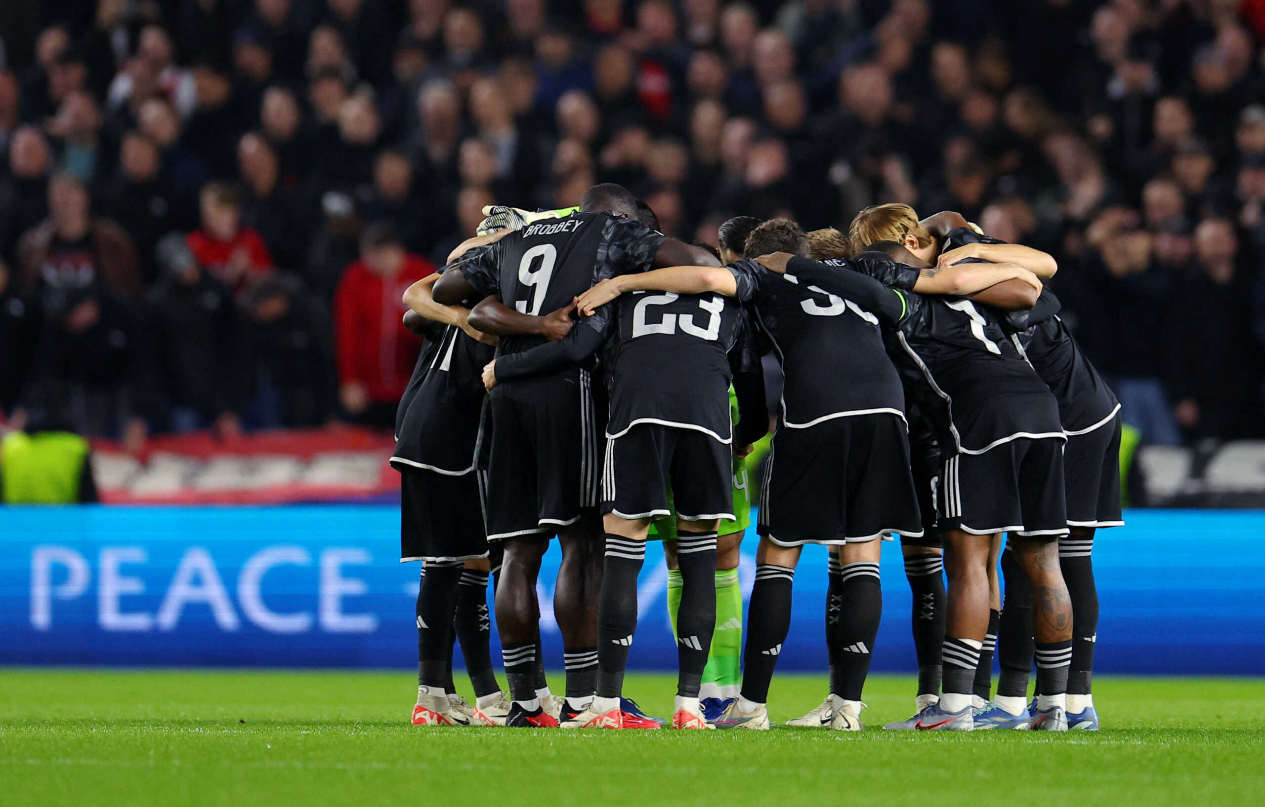 Soccer Football - Europa League - Group B - Brighton & Hove Albion v Ajax Amsterdam - The American Express Community Stadium, Brighton, Britain - October 26, 2023 Ajax Amsterdam players huddle before the match REUTERS