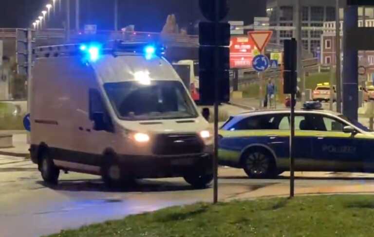 Συναγερμός στο αεροδρόμιο του Αμβούργου – Ένοπλος έσπασε την πύλη με το όχημά του κρατώντας όμηρο ένα παιδί