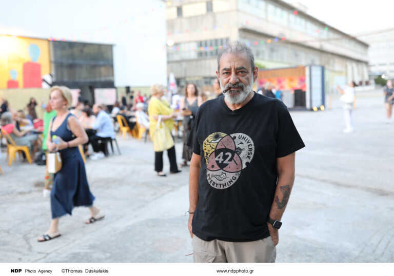 Αντώνης Καφετζόπουλος: Έχω σχέση με μια γυναίκα που ανήκει στον σκηνοθετικό χώρο