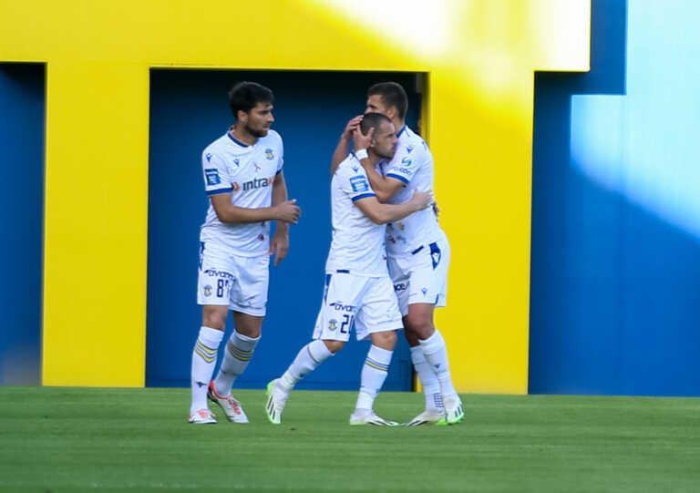 Παναιτωλικός – Αστέρας Τρίπολης 0-1: Άντεξε με δέκα παίκτες και άλωσε το Αγρίνιο