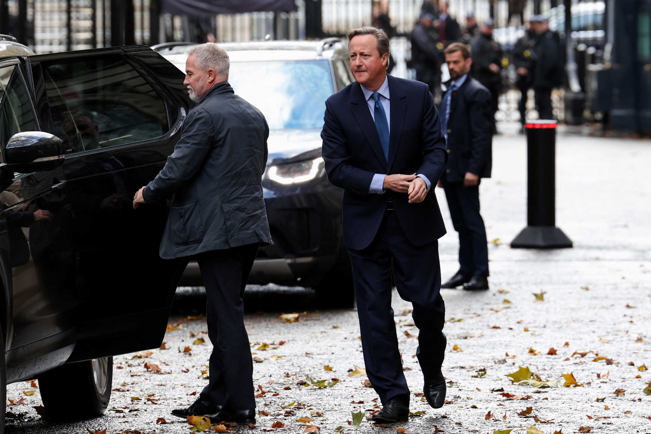 Former British Prime Minister David Cameron walks outside 10 Downing Street in London, Britain November 13, 2023. REUTERS