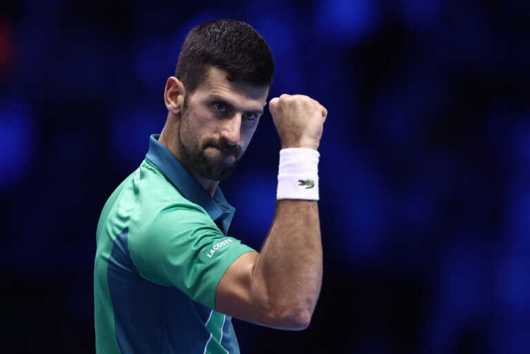 «Βασιλιάς» Τζόκοβιτς πήρε ρεβάνς από τον Σίνερ και κατέκτησε το ATP Finals