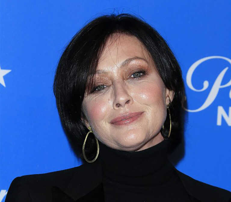 Η συγκλονιστική εξομολόγηση της Shannen Doherty: «Ο καρκίνος εξαπλώθηκε στα οστά, δεν θέλω να πεθάνω»