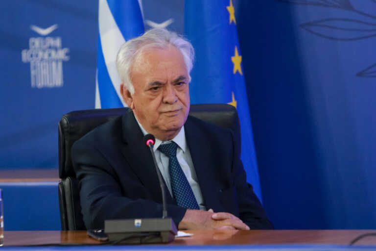 Δραγασάκης: Να μην προχωρήσουν οι διαγραφές και να μην αποχωρήσουν από τον ΣΥΡΙΖΑ όσοι σκέφτονται να το κάνουν