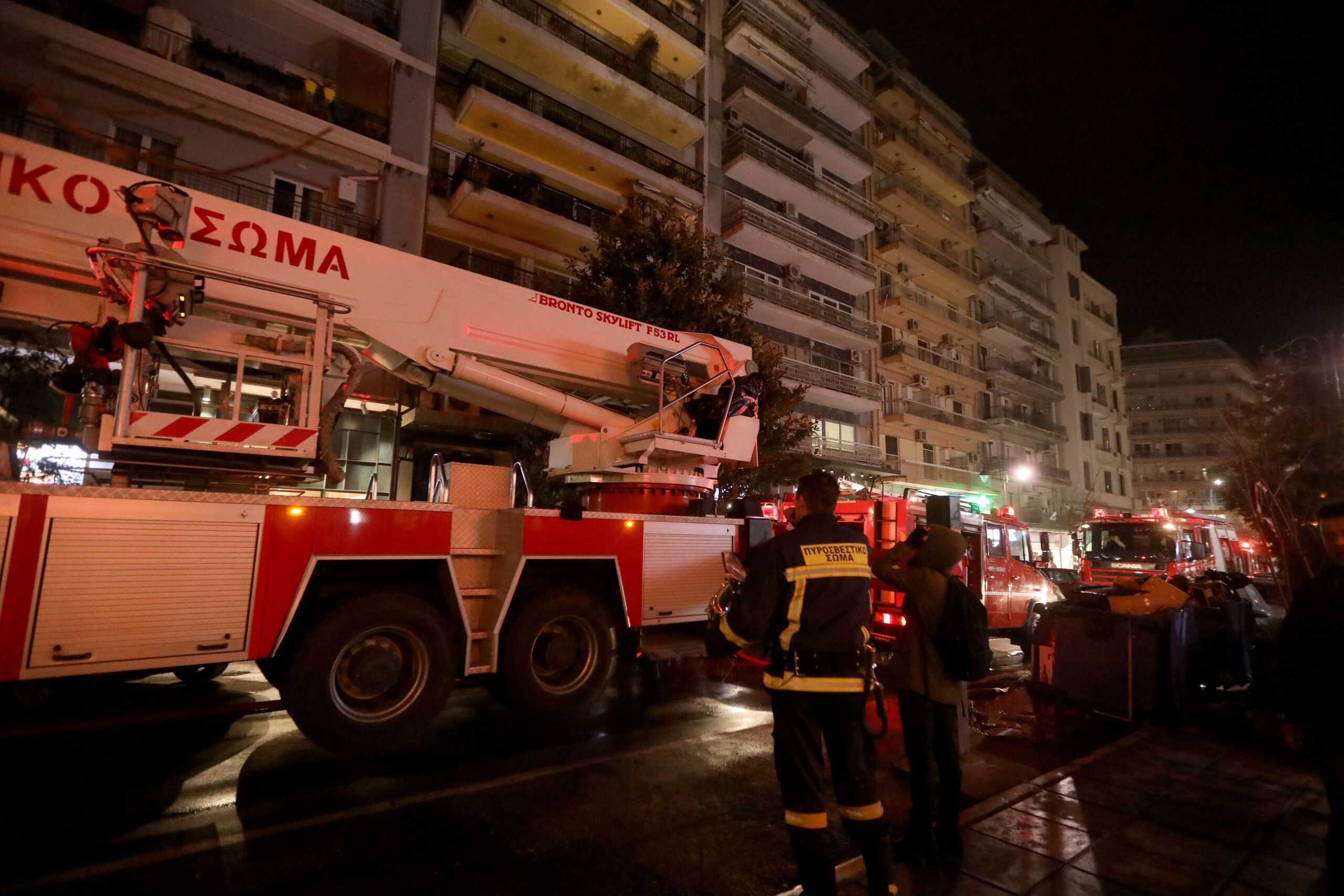 Θεσσαλονίκη: Φωτιά σε διαμέρισμα πρώτου ορόφου