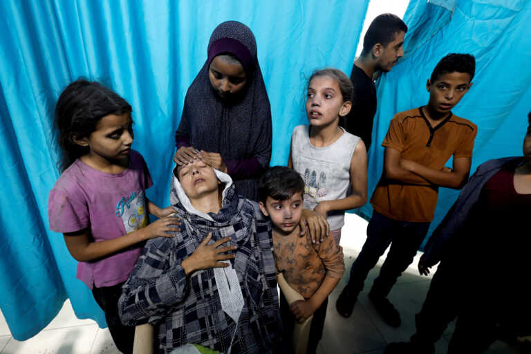 Μακρόν κατά Νετανιάχου για τις «υπερβολικά υψηλές απώλειες αμάχων» στη Γάζα
