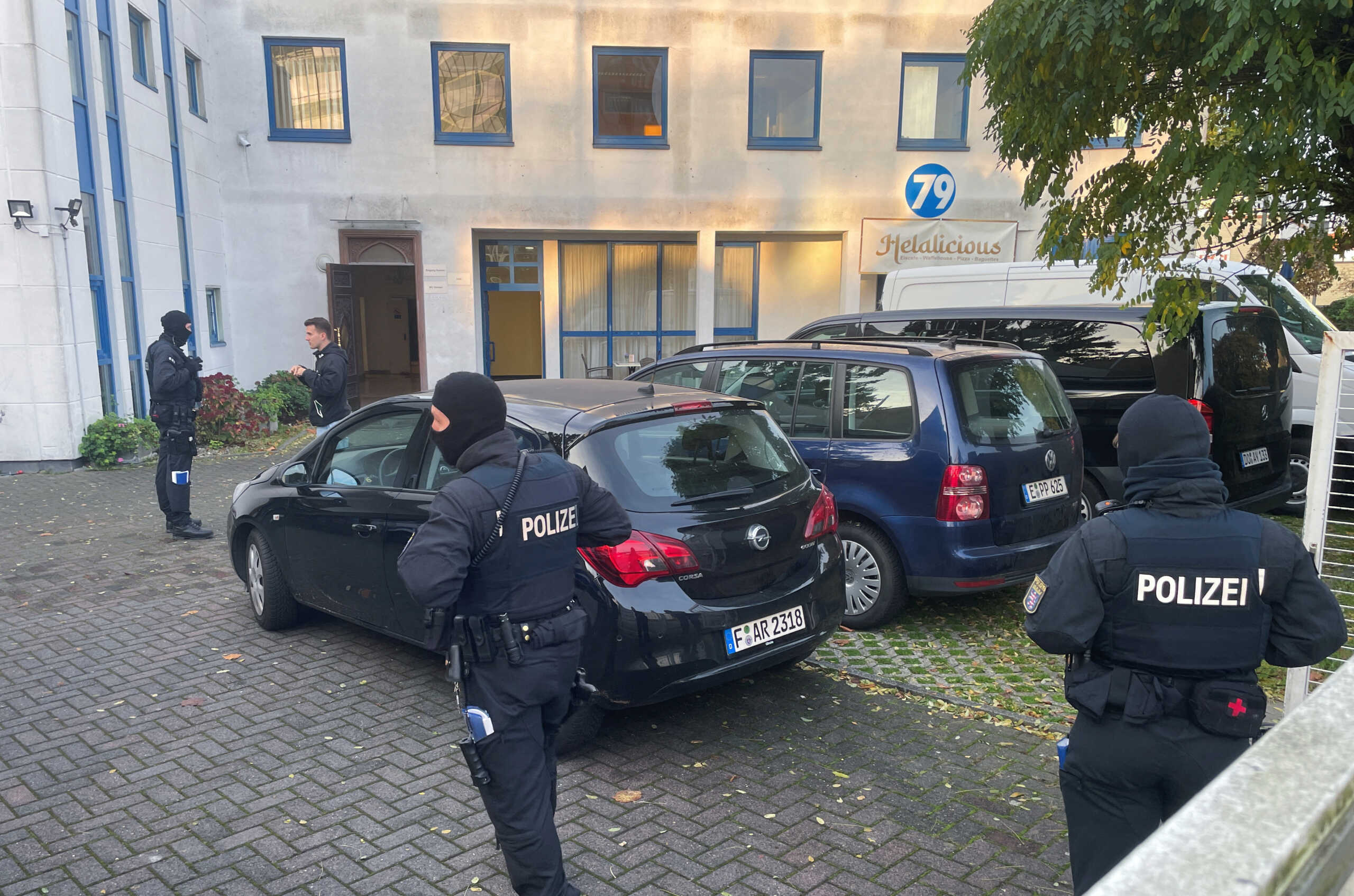 Γερμανία: Έφοδοι της αστυνομίας και 17 συλλήψεις στη Βαυαρία για αντισημιτικά σχόλια στα social media