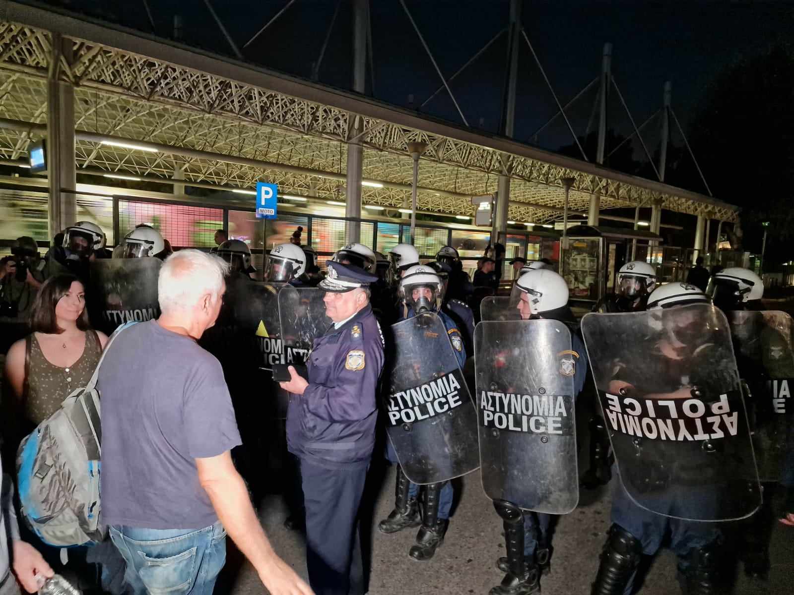 Δεκατρεις προσαγωγές σε Νέα Ιωνία και Νέο Ηράκλειο – Δρακόντεια τα μέτρα ασφαλείας για τις συγκεντρώσεις