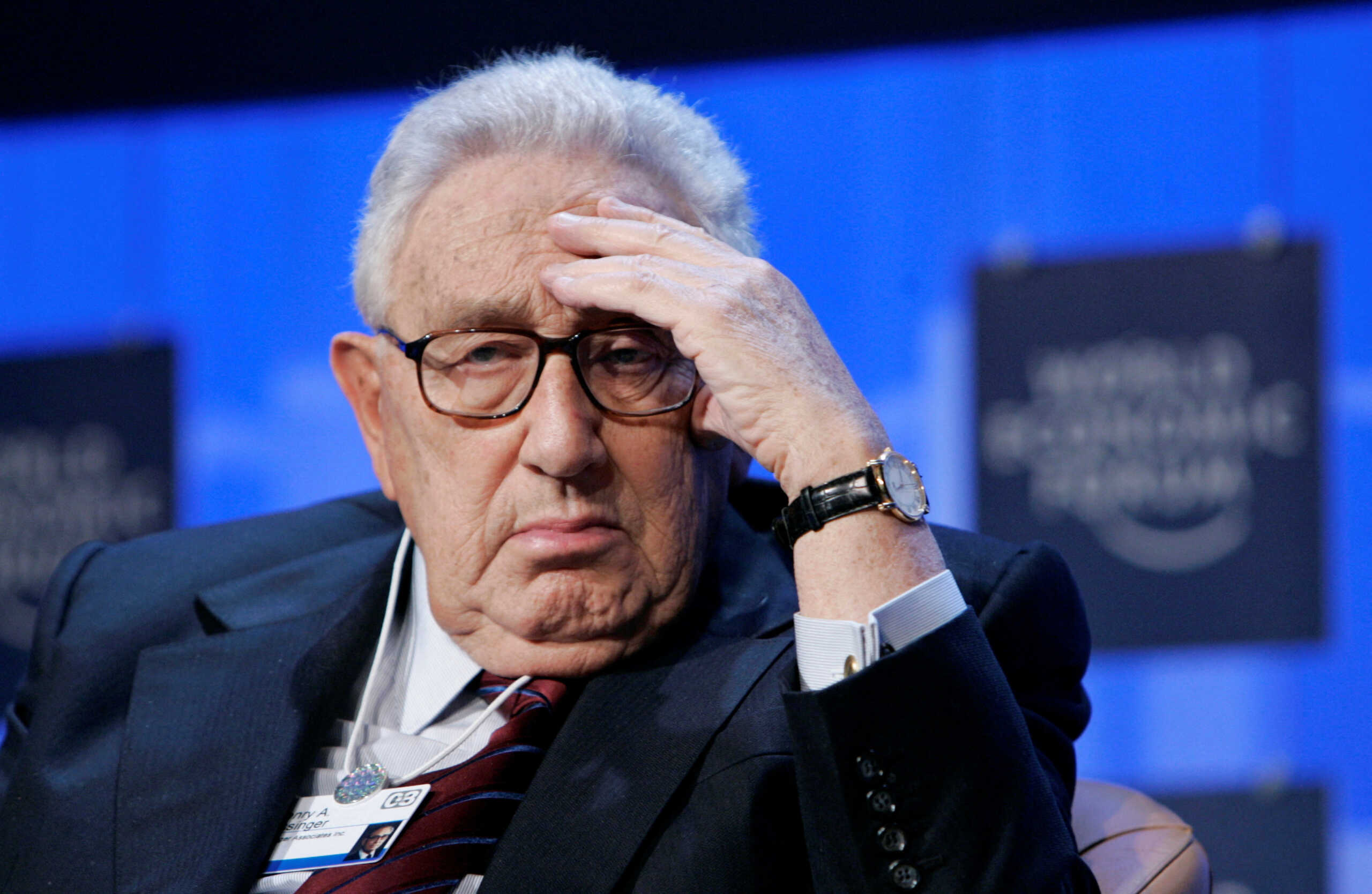 FILE PHOTO: Henry Kissinger, former U.S. Secretary of State and this year's co-chairman of the World Economic Forum (WEF), attends the opening news conference of the annual WEF meeting in the Swiss Alpine resort town of Davos, Switzerland January 23, 2008. REUTERS