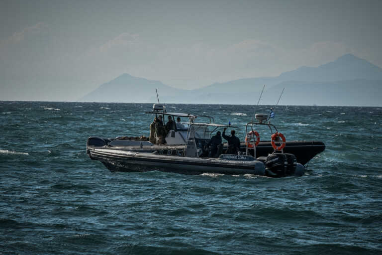 Συνεχίζονται οι έρευνες στην Λέσβο για τους 12 αγνοούμενους του πλοίου «Raptor» - Το χρονικό του ναυαγίου