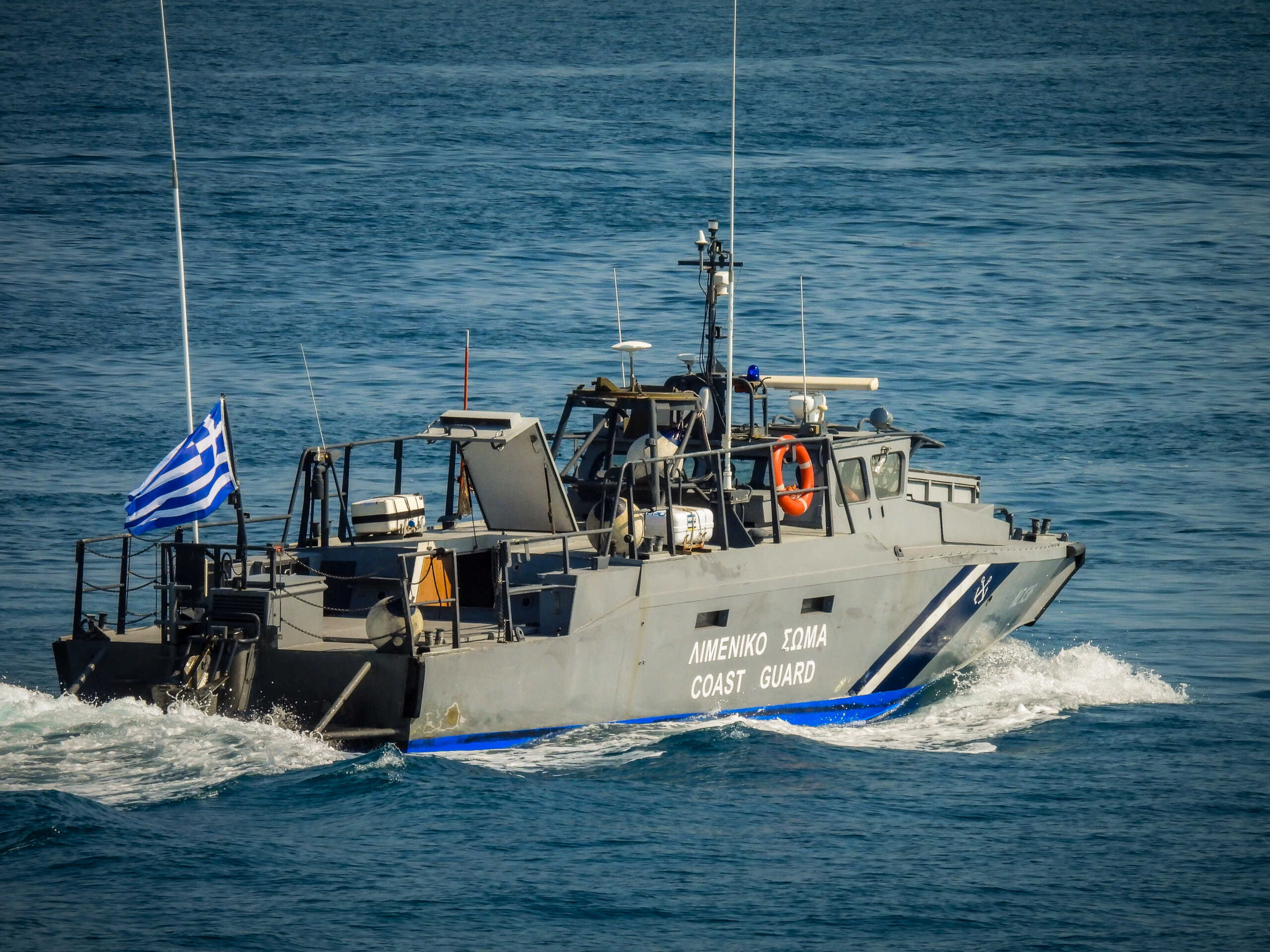 Λέσβος: Βρέθηκε πτώμα αγνοούμενου από το ναυάγιο – Έρευνες για άλλους 12 ανθρώπους