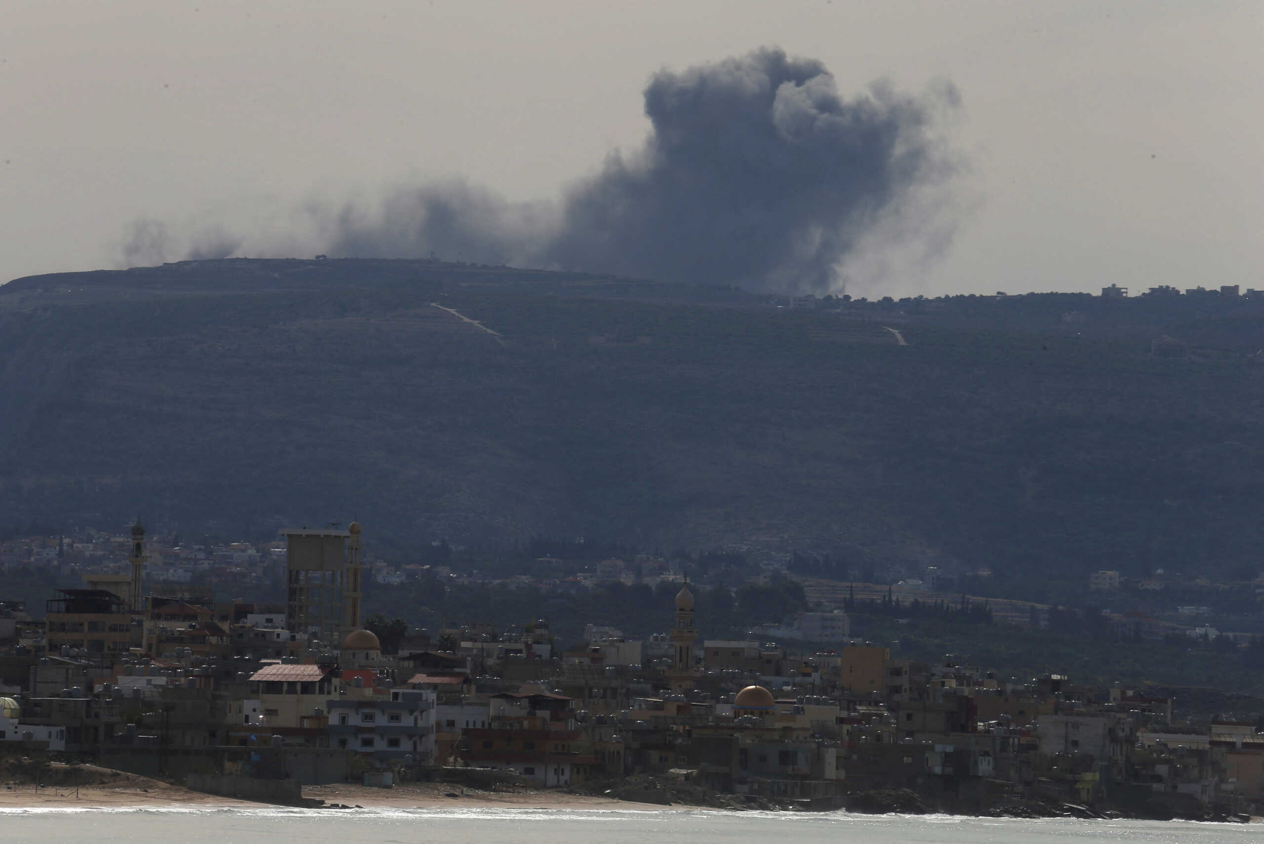Smoke rises on the Lebanese side near the border with Israel, amid ongoing cross-border hostilities between Hezbollah and Israeli forces, as seen from Tyre, southern Lebanon November 22, 2023. REUTERS