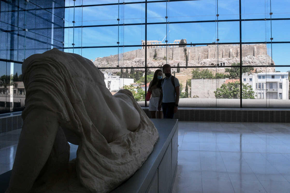 Γλυπτά Παρθενώνα: Στο Μουσείο της Ακρόπολης «έστειλε» τον Κασσελάκη ο Μαρινάκης