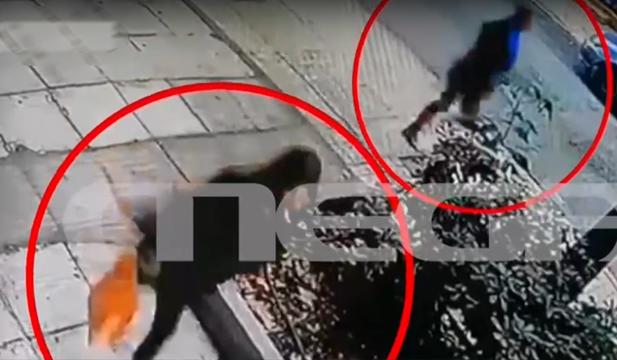 Εξάρχεια: Νέο βίντεο ντοκουμέντο από τον «δράκο» – Η επίθεση στην 29χρονη δικηγόρο