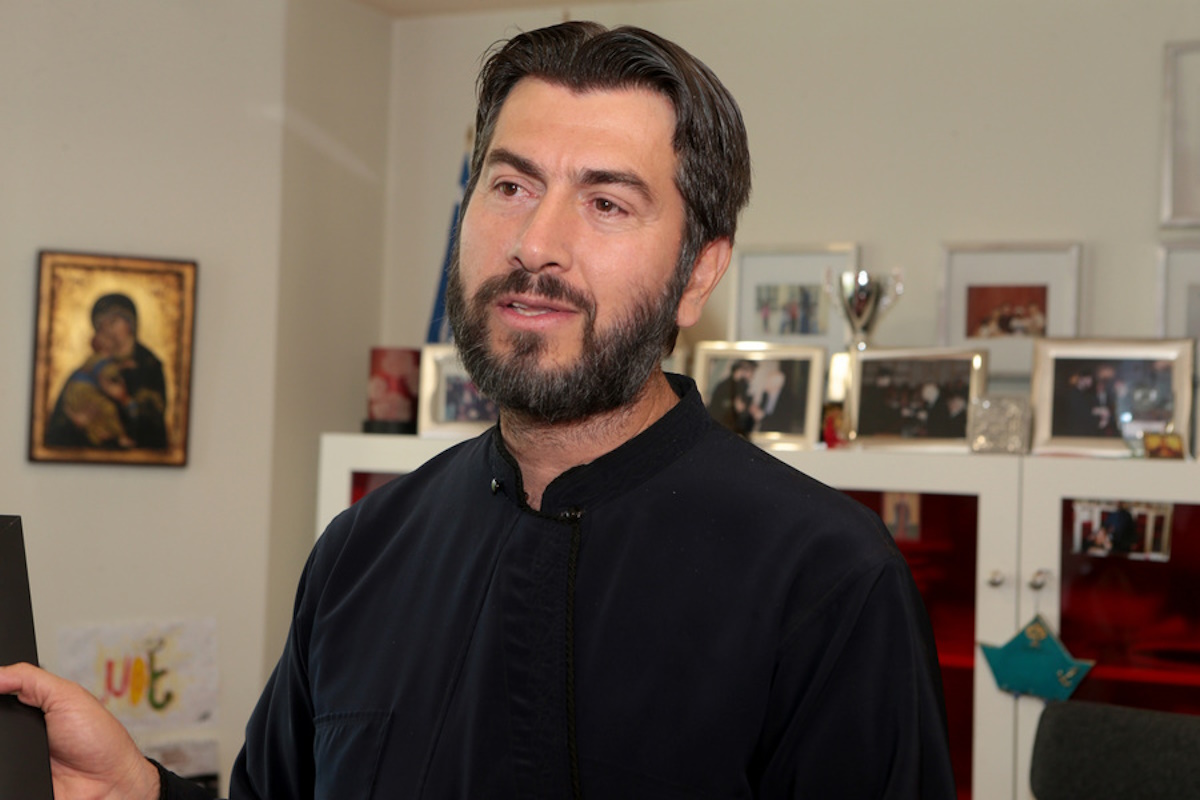 Ο Πατηρ Αντώνιος Παπανικολάου στην Κιβωτό του Κόσμου, Τρίτη 18 Ιουνίου 2019.  Η πρόεδρος του Κινήματος Αλλαγής Φώφη Γεννηματά επισκέφθηκε την Κιβωτό του Κόσμου. ΑΠΕ-ΜΠΕ