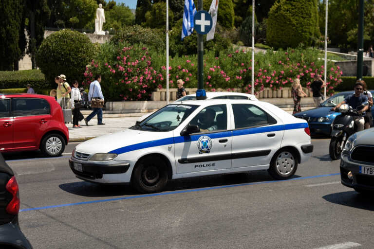 43χρονος αλλοδαπός συνελήφθη στο κέντρο της Αθήνας για κατοχή και διακίνηση ναρκωτικών